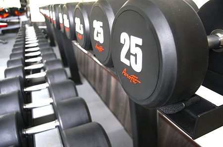 Набор обрезиненных гантелей Aerofit 27,5-37,5 кг (5 пар) | Aerofit Professional | aero-fitnes.ru