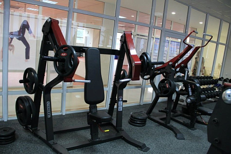 Жим от груди под наклоном с независимыми рычагами Impulse SL7005 | Aerofit Professional | aero-fitnes.ru