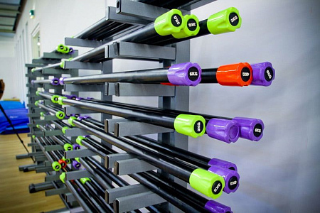 Бодибар, 4 кг, наконечник - красный. Aerofit AFBB-4K | Aerofit Professional | aero-fitnes.ru